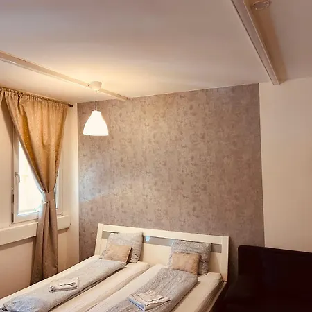 Veni Apartment *