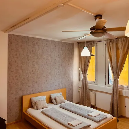 Veni Apartment